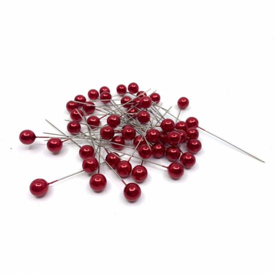 Pärlnålar. 10mm, Röda. 50 st i gruppen Pynt & dekorationer / Pärlor / Pärlor med nål / Röda hos Kransmakaren.se (1355-19)