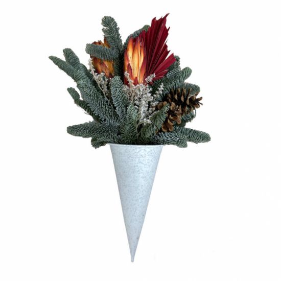 Gravdekoration med Ananasblommor och Grå gravvas i gruppen Gravdekorationer / Egengjorda Gravdekorationer / Gravdekorationer - Säsong hos Kransmakaren.se (300-147)
