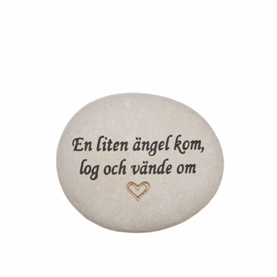 Sten med text – En liten ängel kom, log och vände om i gruppen Gravdekorationer / Gravsmyckning / Stenar med text hos Kransmakaren.se (7666-5)