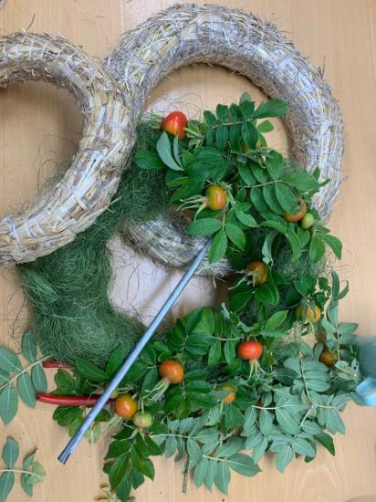 Kranspaket - Bordskrans med ljus i gruppen Krans & Floristtillbehör / Stommar / Kranspaket DIY hos Kransmakaren.se (SET-243)
