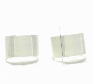 Corsagearmband, Ljust cremefärgad. 2 st.