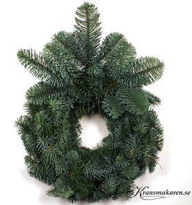 Nobiliskrans med kvistar, ca 30x30cm