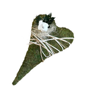 Mosshjärta med duva och lindade band och snöre