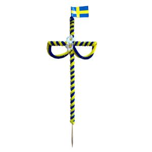 Midsommarstång med flagga