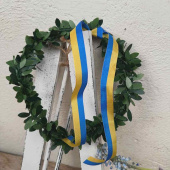 Buxbom på tråd, storbladig, konstgjord, ca 7 meter Buxbom på tråd, storbladig, konstgjord, ca 7 meter