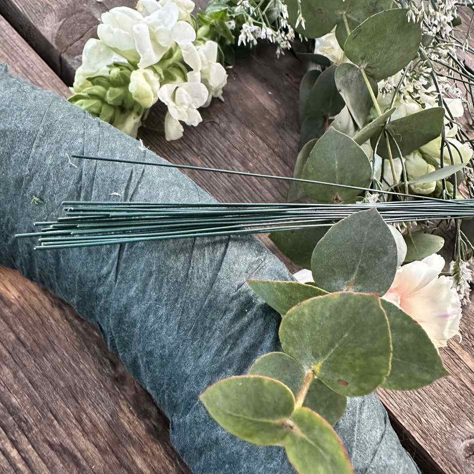 Blomtråd / skafttråd Grön. 0,9 mm. 40 cm ( ca 20 st )