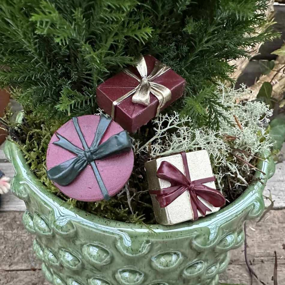 Paket, Röda och Guldfärgade, 3 st olika, 4 cm