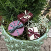 Paket, Röda och Guldfärgade, 3 st olika, 4 cm Paket, Röda och Guldfärgade, 3 st olika, 4 cm