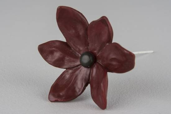 mörkröda blommor att dekorera med 2 st