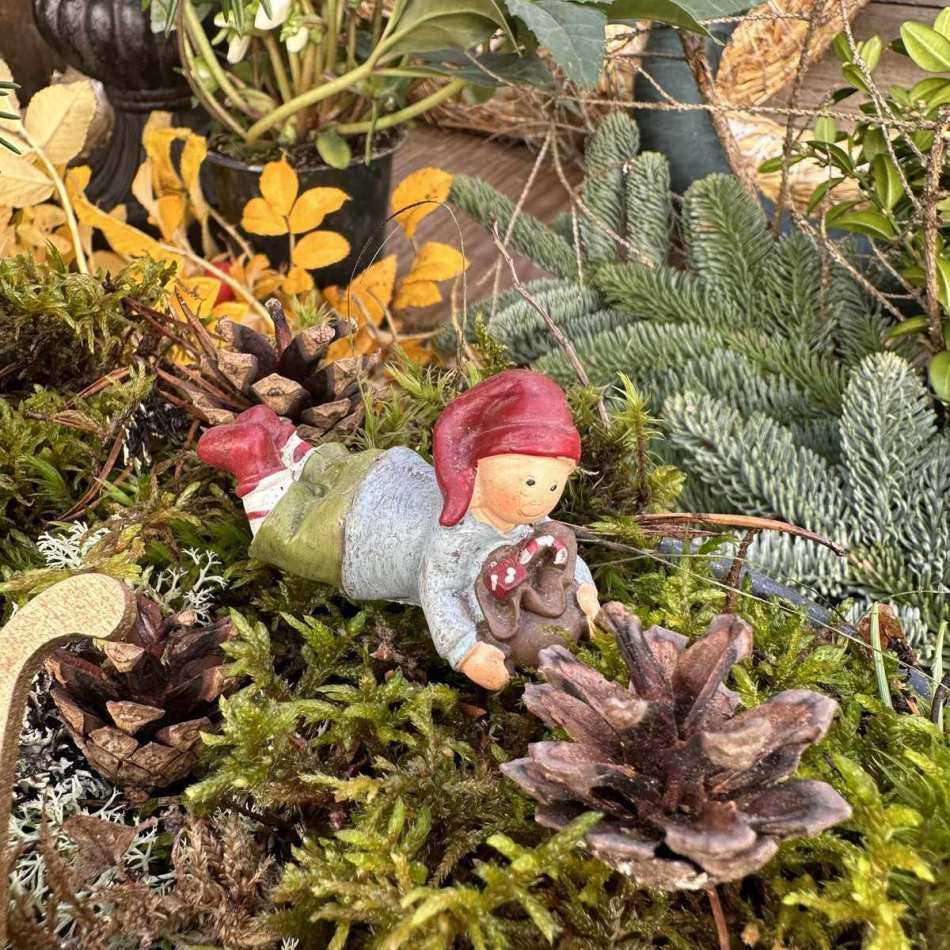 Tomtebarn, 2 olika. ca 6 cm