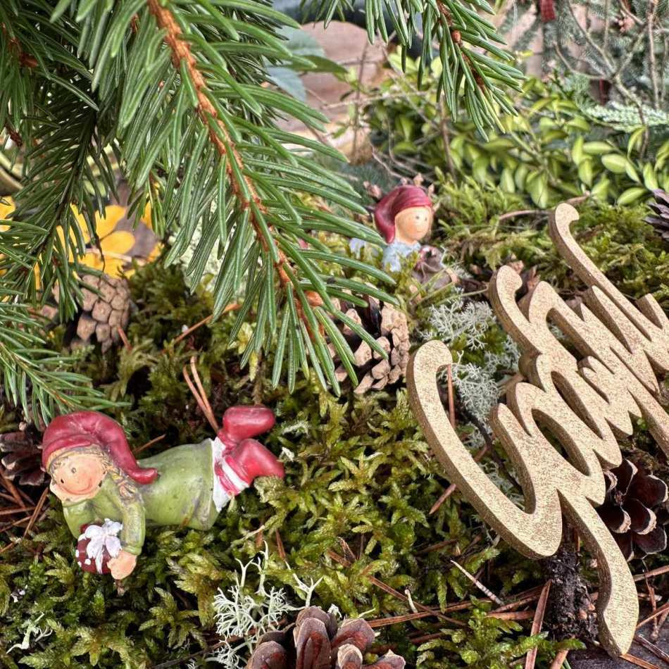 Tomtebarn, 2 olika. ca 6 cm