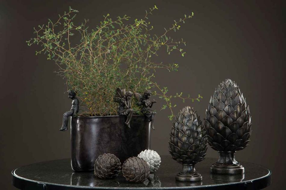 Älvor, sittande. Bruna. ca 17 cm ( 2 st olika ) 