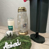 Gravljus med guldmönster ca 86 tim brinntid Gravljus med guldmönster ca 86 tim brinntid