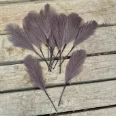 Fjädrar Konstgjorda. Lila. 12 st Fjädrar Konstgjorda. Lila. 12 st