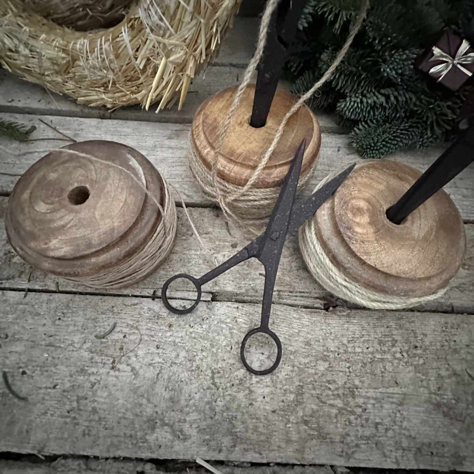 Snörhållare med sax Dekoration , naturfärgat snöre