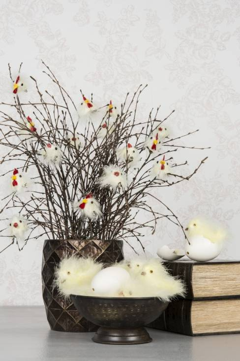 Kycklingar / Tuppar med clips, Gula. 2 olika