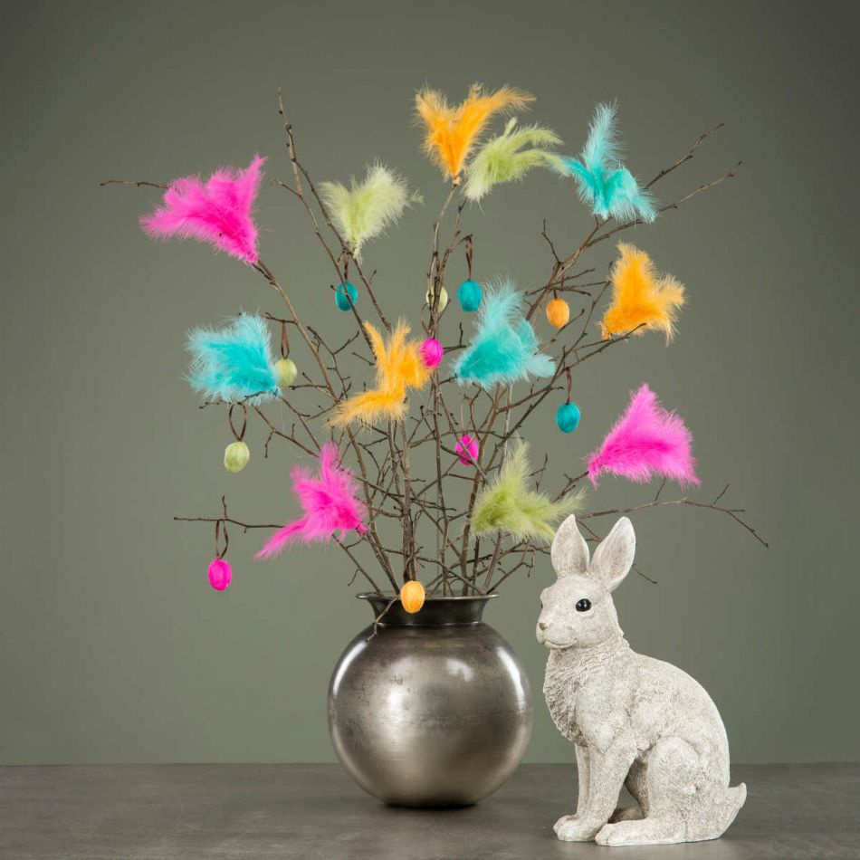 Fjädrar, duniga, med tråd. Mixade färger. 12 st.