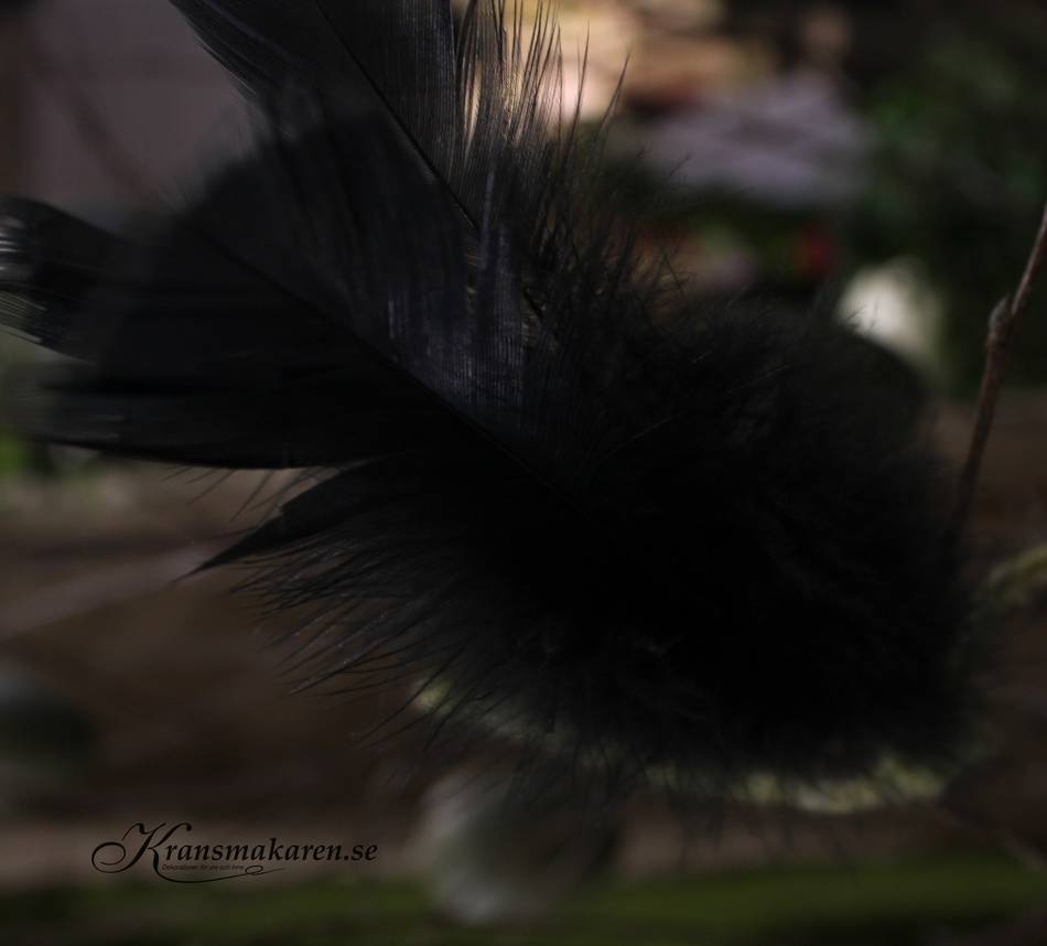 Fjädrar, trådade. 12 st vippor. Svart