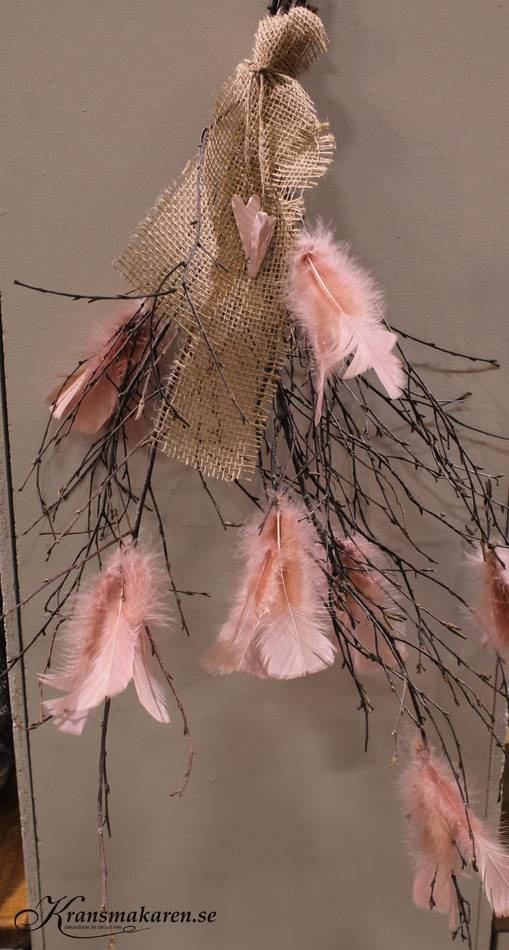 Fjädrar, trådade. 12 st vippor. Svart