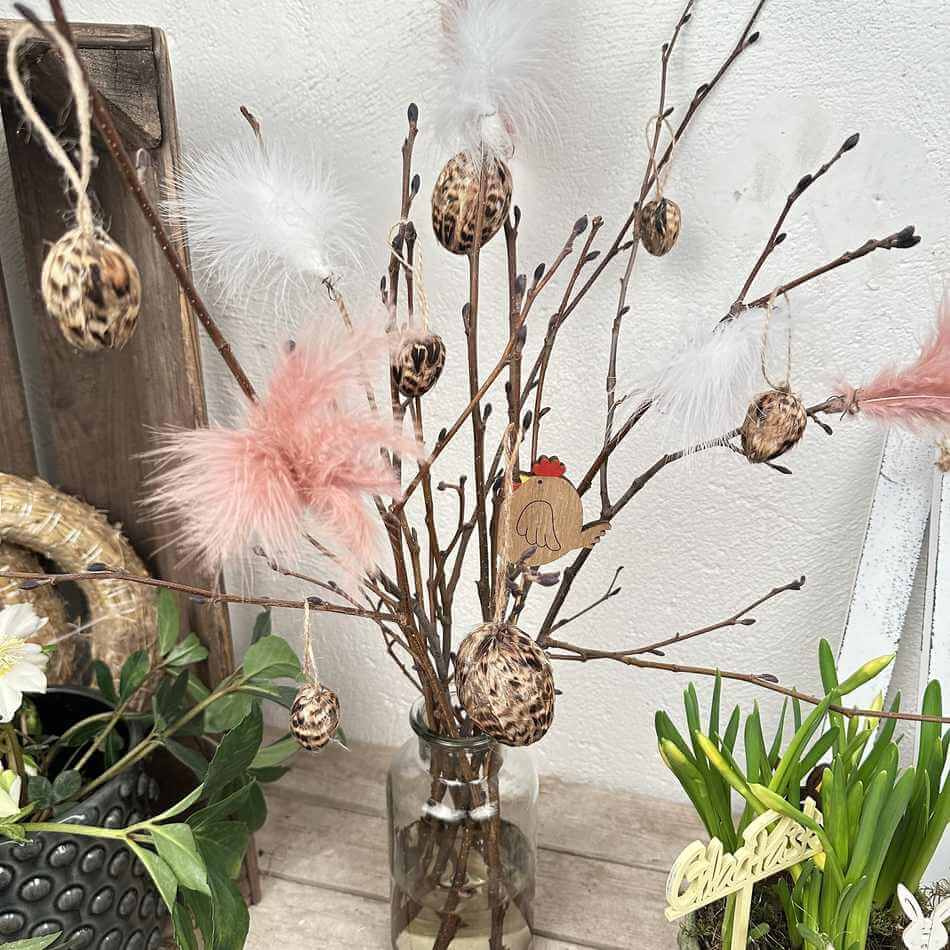 Ägg med bruna fjädrar, 3st