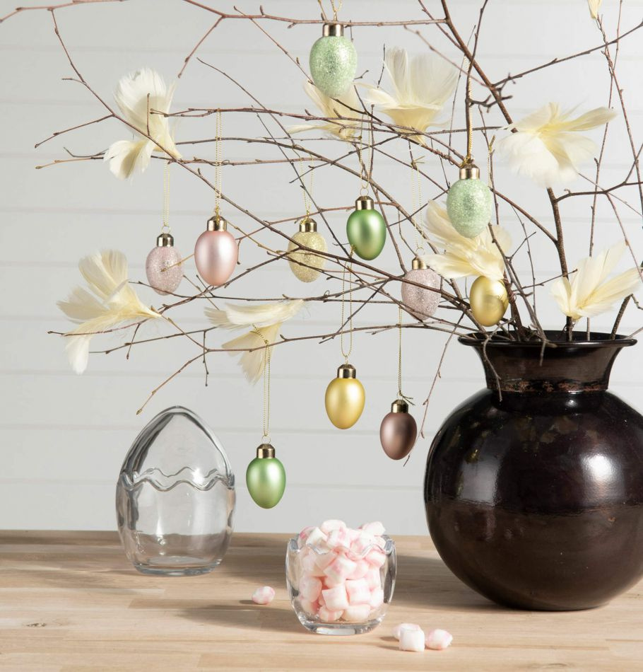 Blomformade fjädrar. Gul. 12 st