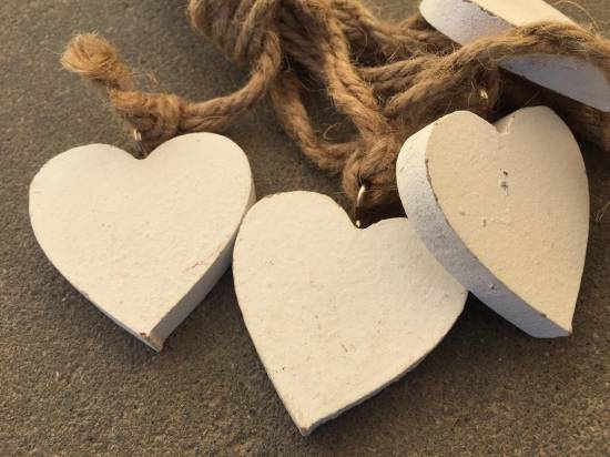 hjärtan av trä 4 st