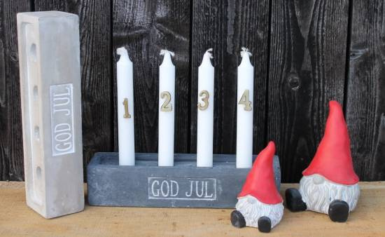 Adventljusstake i betong. Mörkgrå. L28 B7 H6