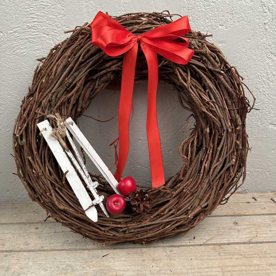 Krans av grenar ca 45 cm