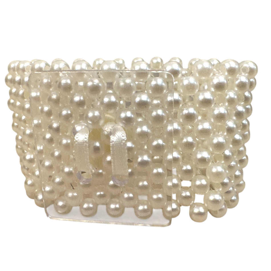 Corsagearmband med pärlor, Ljust cremefärgad.