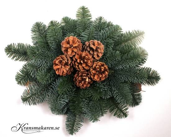 Gravdekoration liggande, ca 50 x 35 cm