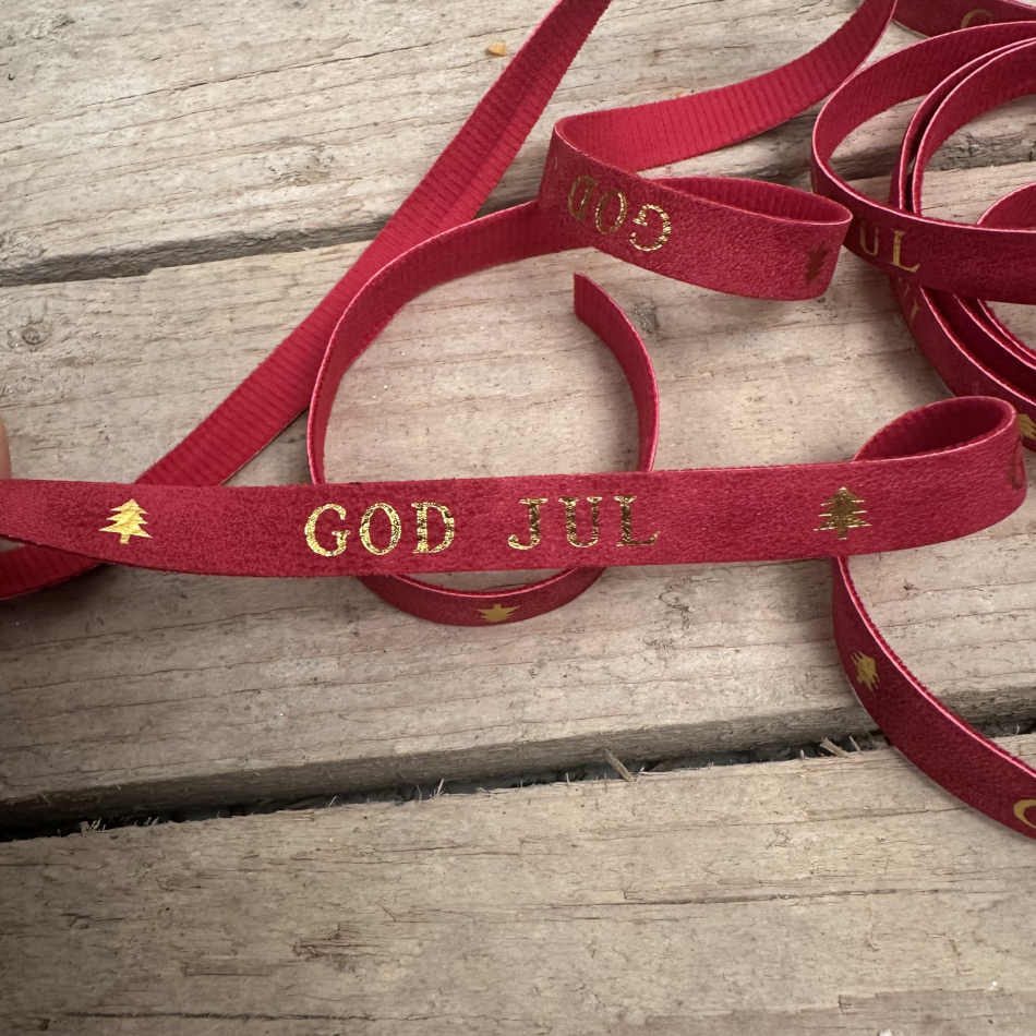 Rött läderband med texten God Jul. (2.5 meter)