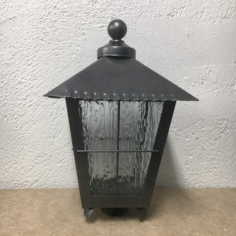 Gravlykta med kula, silvergrå