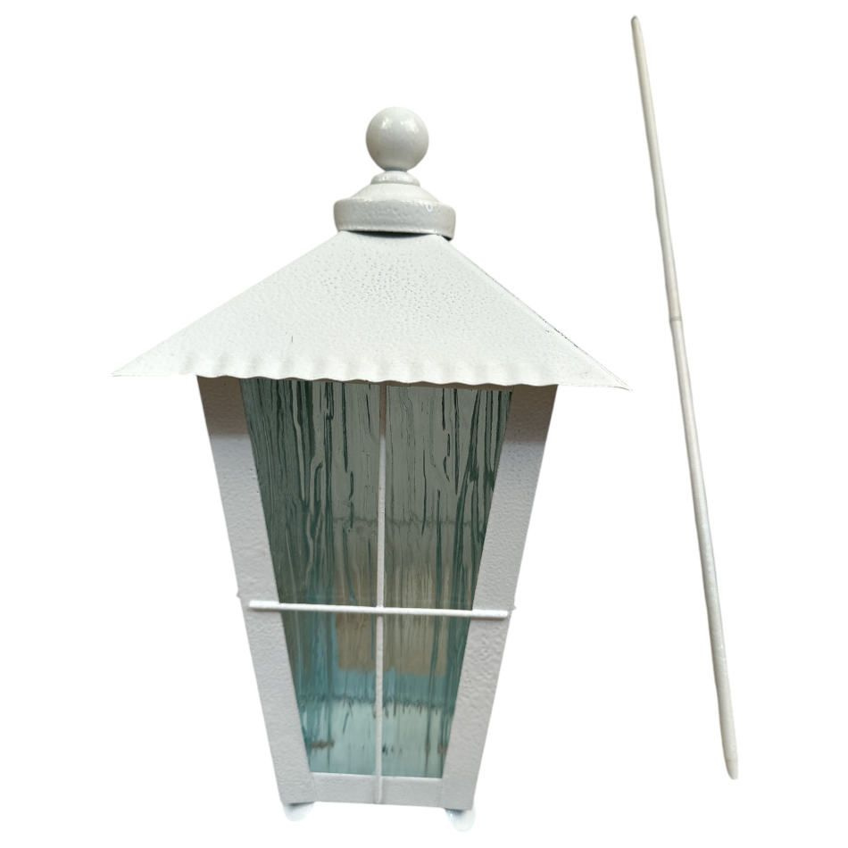 Gravlykta med kula. Vit