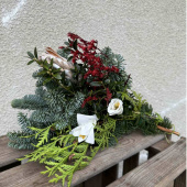 Ädelrisbuket med mixat ris och dekorerad med blommor Ädelrisbuket med mixat ris och dekorerad med blommor