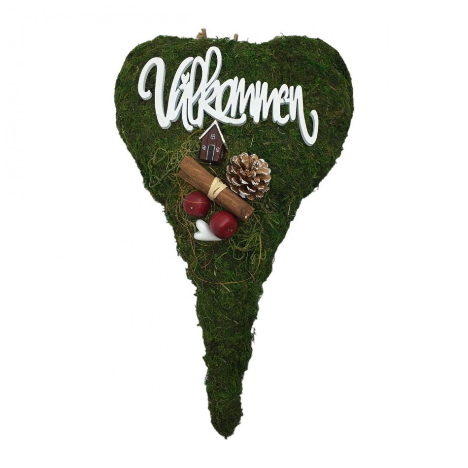 Mosshjärta med litet hus, äpplen och kanel ca 44 x 27cm