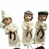 Luciatåg med två röda paket Luciatåg med två röda paket