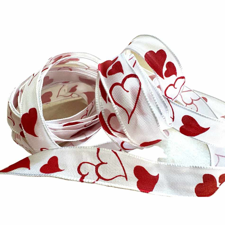 Band med röda hjärtan 15 mm, ca 3 meter