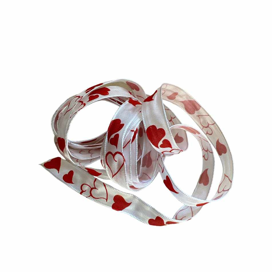 Band med röda hjärtan 15 mm, ca 3 meter