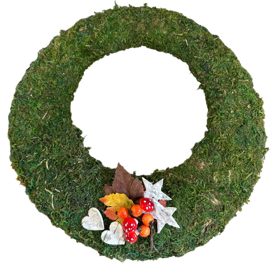 Mosskrans med löv, bär och näver