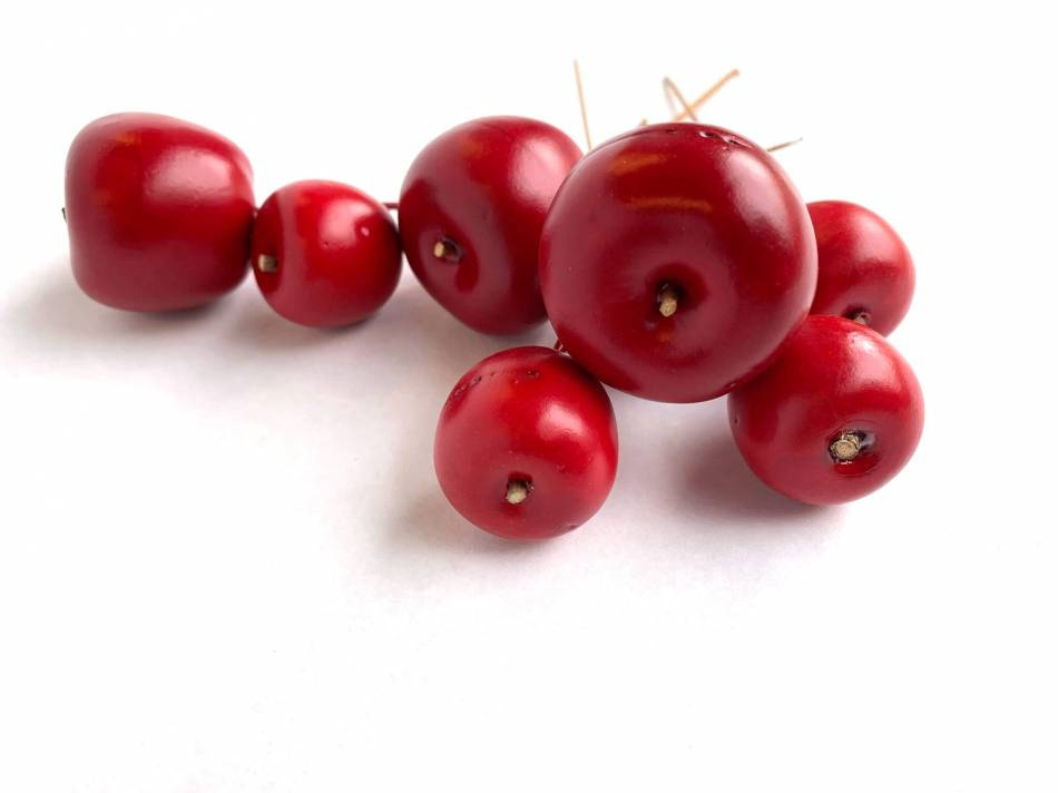 Äpplen Röda  8 st Mixade storlekar