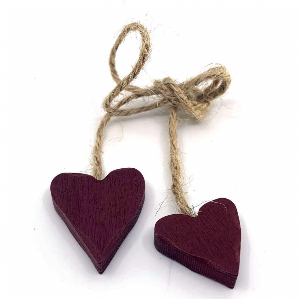 Hjärtan på natursnöre, 2 st, mörkröd.