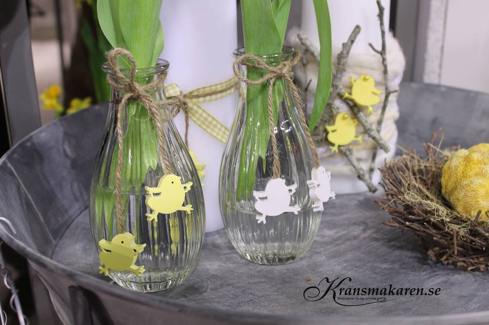 Kycklingar på natursnöre, vita. 