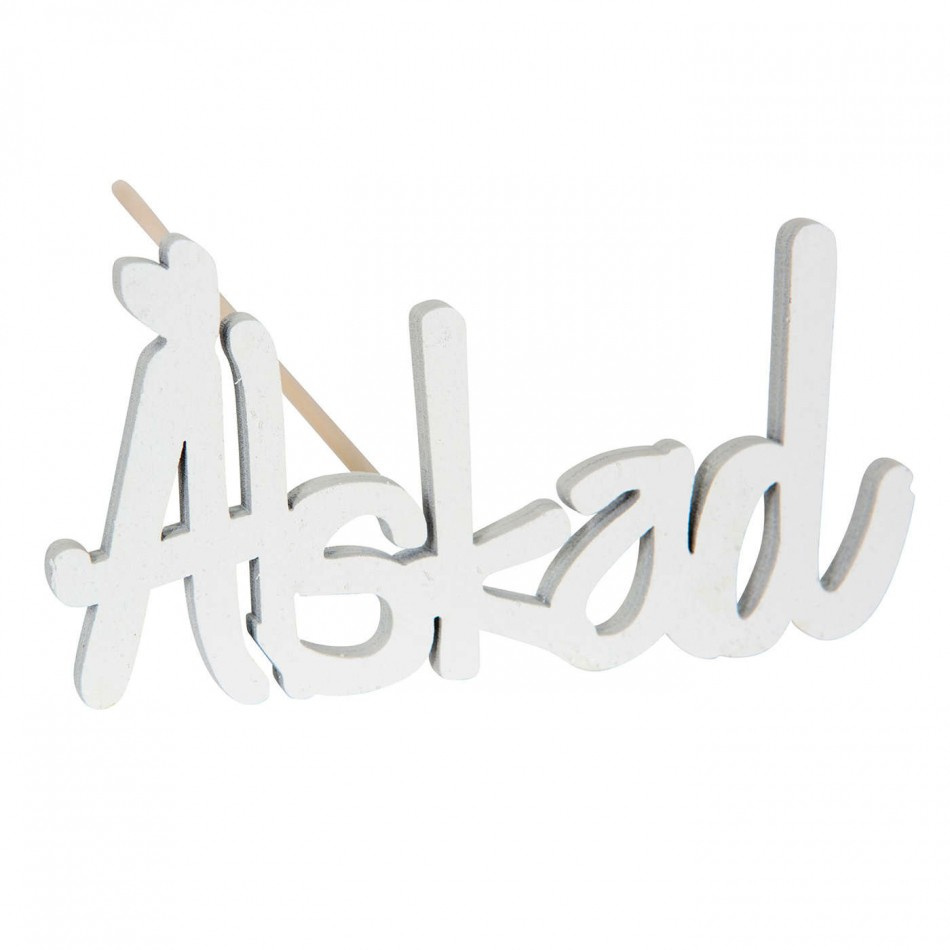 Träskylt med texten Älskad