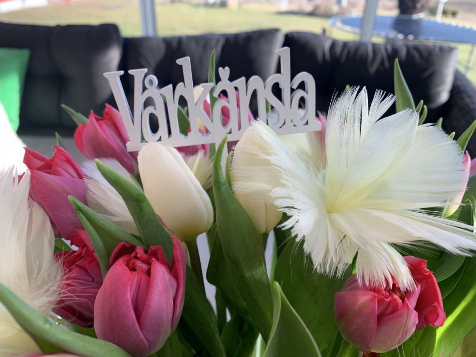 Vårkänsla, vit, 10 x 4 cm