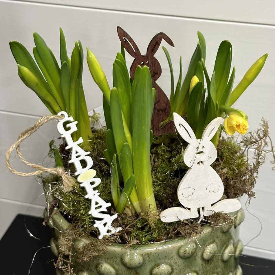 skylt att hänga i påskriset