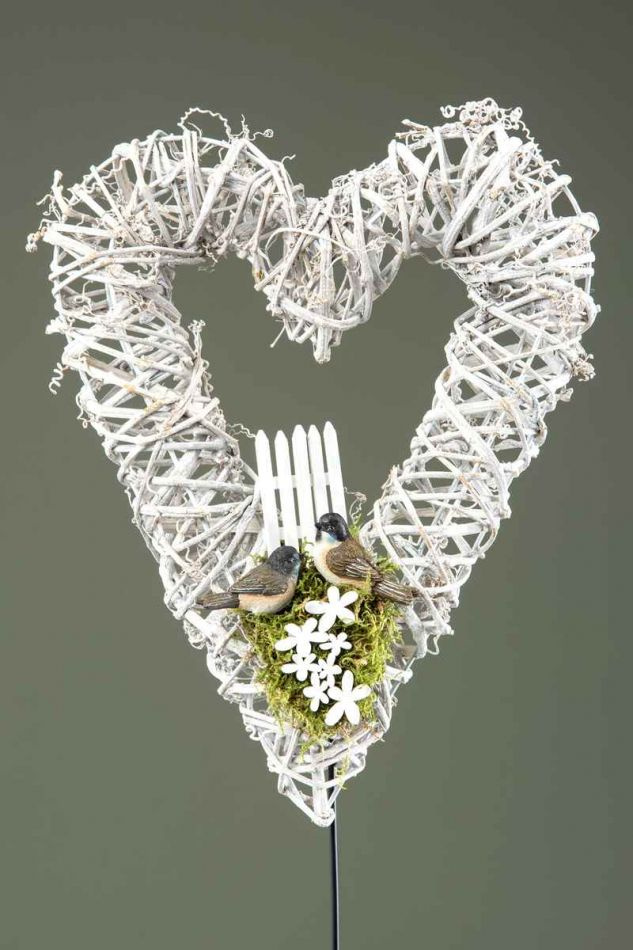 Blombukett / stick. 6 x 4 cm