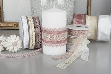 Spetsband, vit. 22 mm. 5 meter