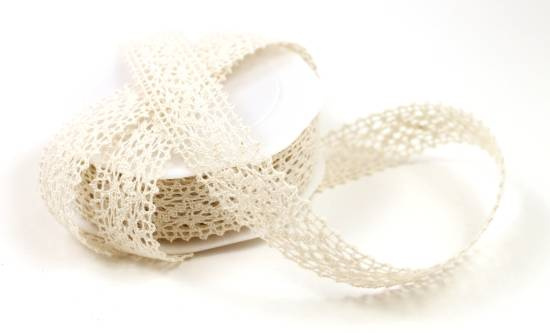 Spetsband, cremefärgad, (5 meter)