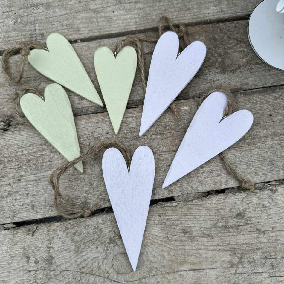 Hjärtan mixade storlekar och färger