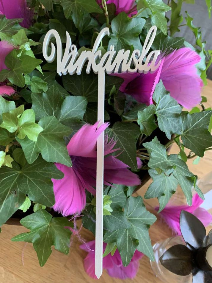 Vårkänsla, 9.5 x 4 cm